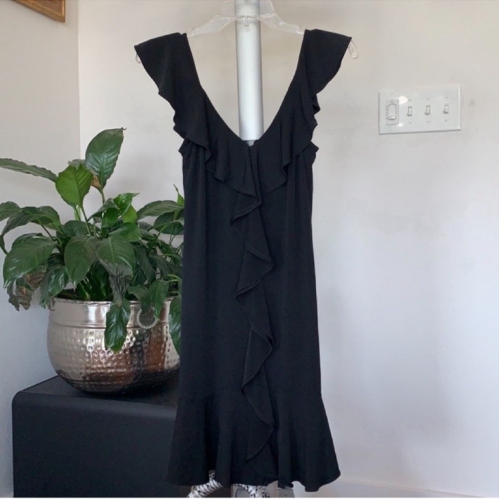 White House Black Market Black dress Sz Xs Ruffled Hem & Neckline A line